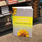 Ôsmy román Kataríny Gillerovej: Zabudni na minulosť prichádza v novom vydaní
