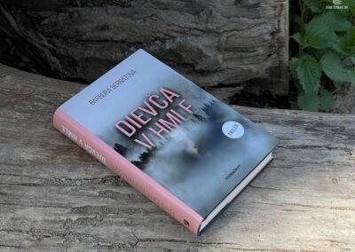 RECENZIA: Barbora Bernátová – Dievča v hmle