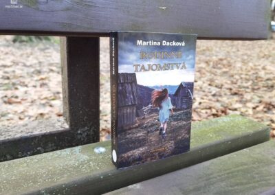 RECENZIA: Martina Dacková – Rodinné tajomstvá