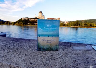 RECENZIA: Elin Hilderbrand – Päťhviezdičkový víkend